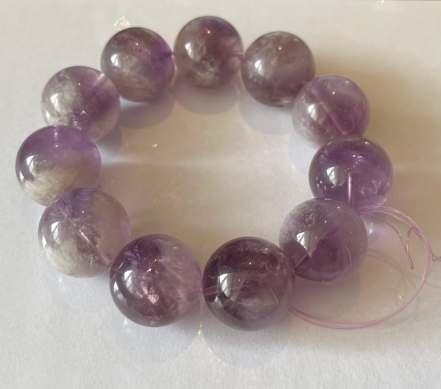 No.01 Limited Edition
Royal Violet Rabbit Hair Quartz Bracelet