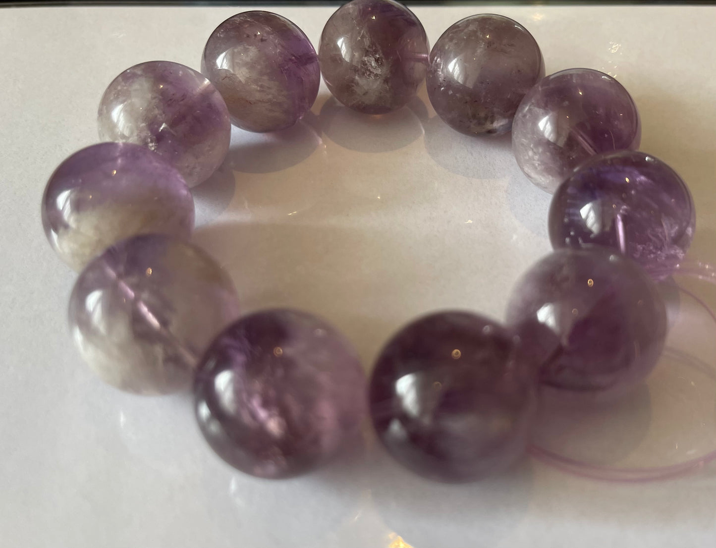 No.01 Limited Edition
Royal Violet Rabbit Hair Quartz Bracelet