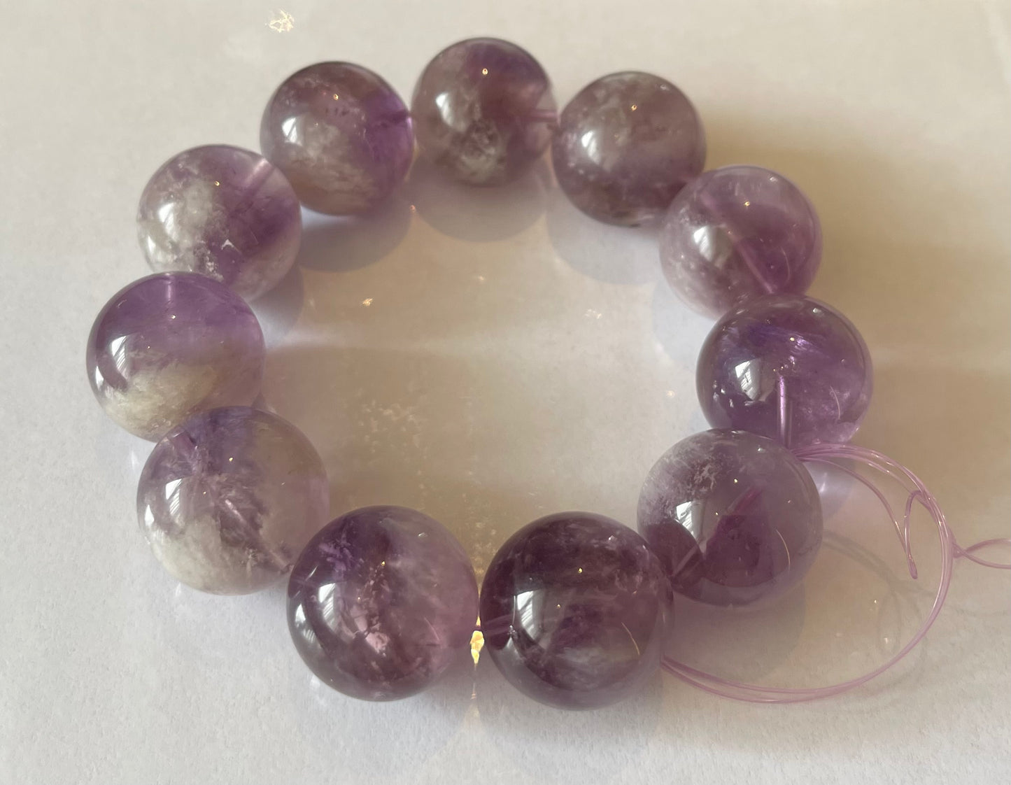 No.01 Limited Edition
Royal Violet Rabbit Hair Quartz Bracelet