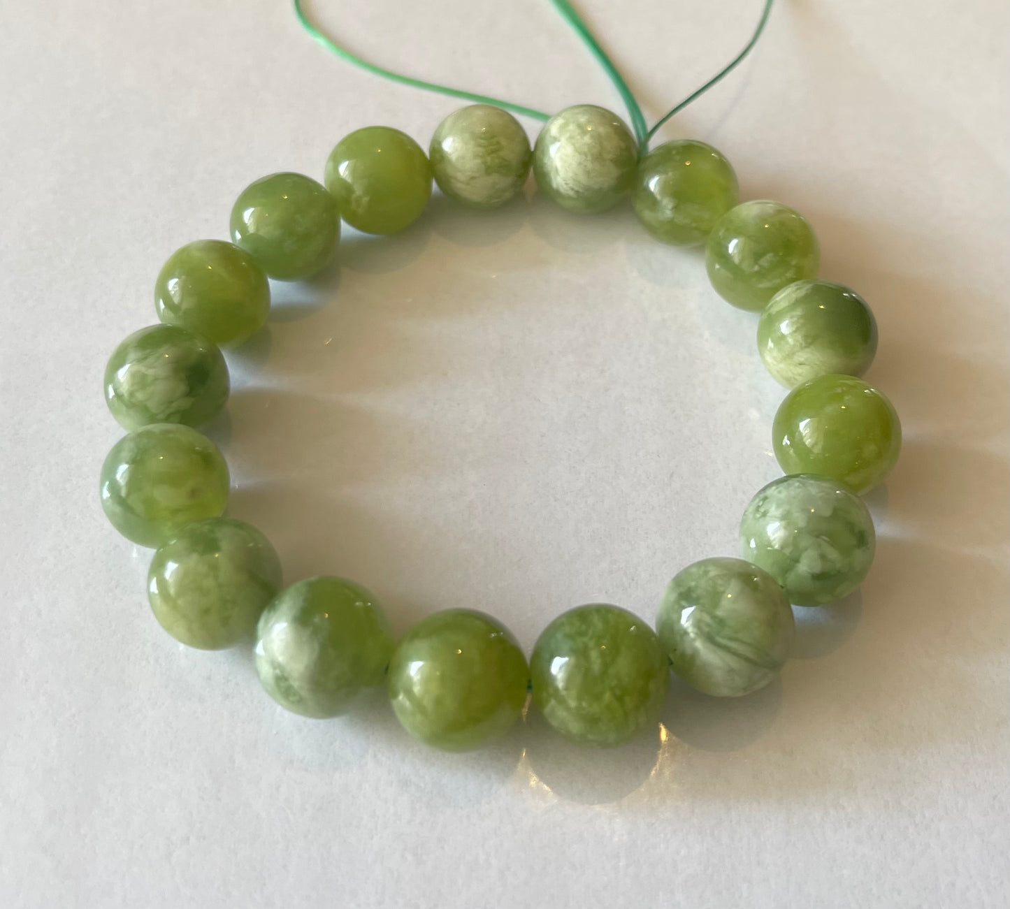 No.38 Limited Edition muscat grape & cream style bracelet (Green Serpentine)
